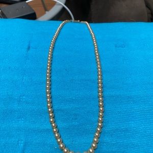Pearl necklace from the 1950’s